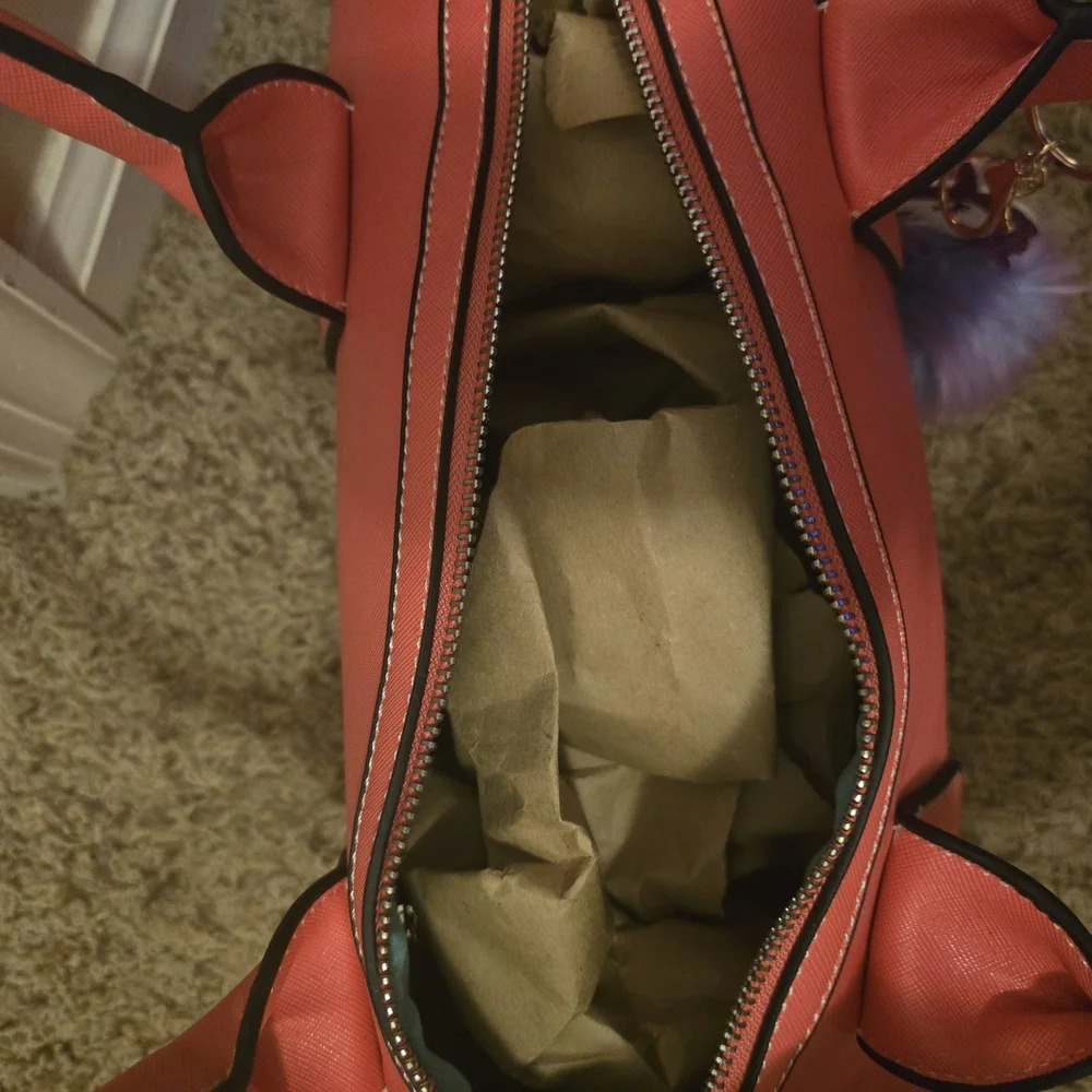 Initials, Inc Coral Barrel Bag NWOT - Picture 8 of 11